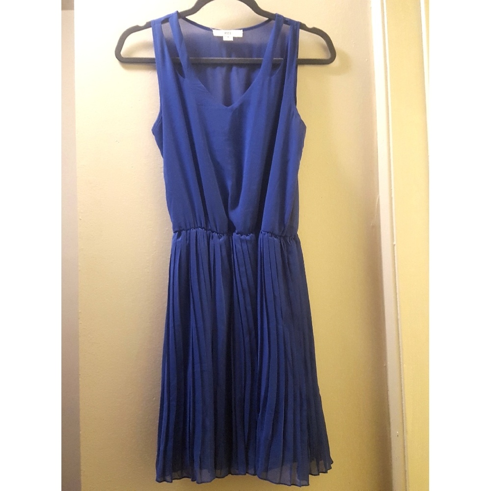 ISSI midi dress
